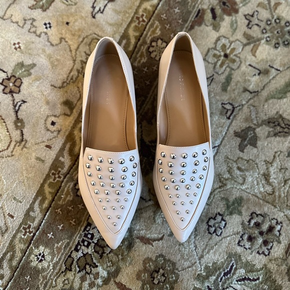 Marc Fisher Women’s Lalita Loafer Beige Color Silver Studded Accents Size 9.5 - Picture 6 of 14